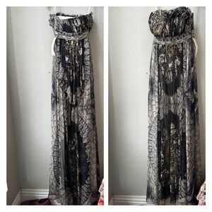 Laila black graphic Silk 3 Teer & Train Formal evening Gown NWT womens 0